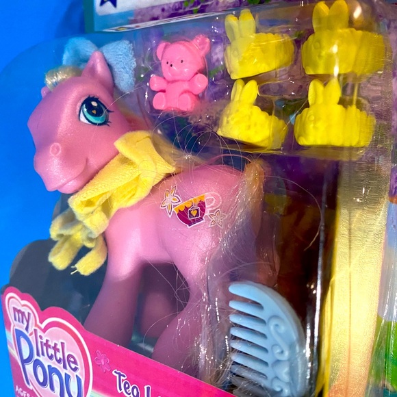 MY LITTLE PONY G3 2003 NWT PRETTY PONY FASHIONS TEA LEAF TOYS R US EXCLUSIVE - Picture 5 of 16